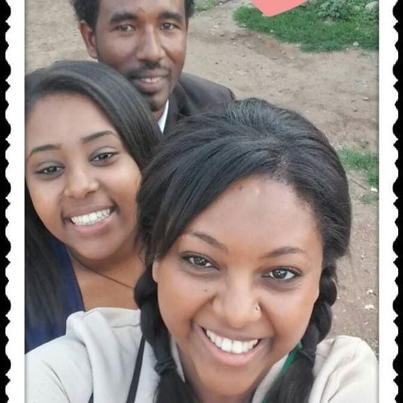 Meet your Posher, Elizabeth - Picture 1 of 1